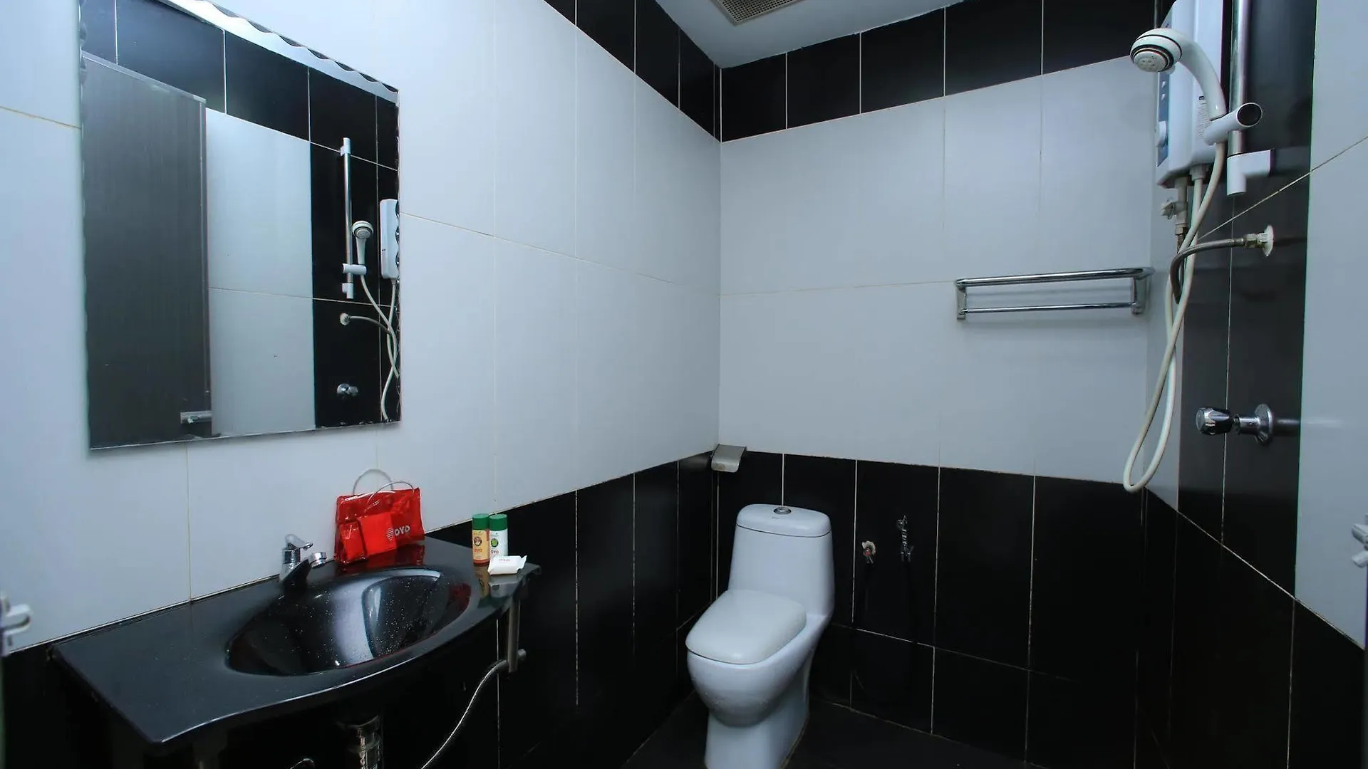 Safari Hotel Ampang   Ampang (Selangor)